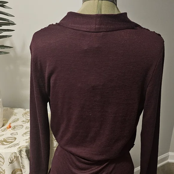 NWT 41 Hawthorn  Long Sleeve Rich Burgundy Top Sz. M - Picture 5 of 15
